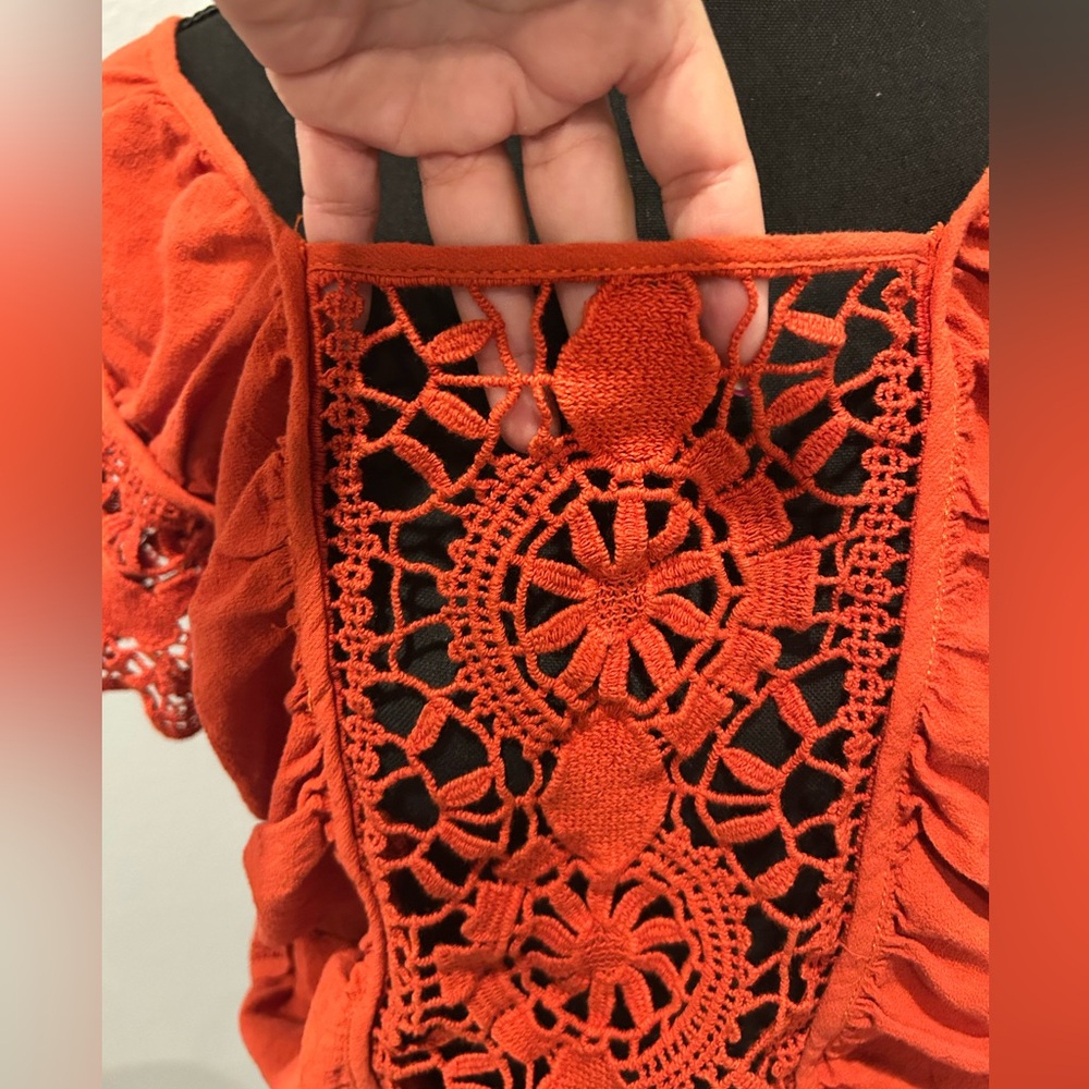 Free People Burnt Orange Crochet 100% Cotton Blouse Size Small - Picture 4 of 6